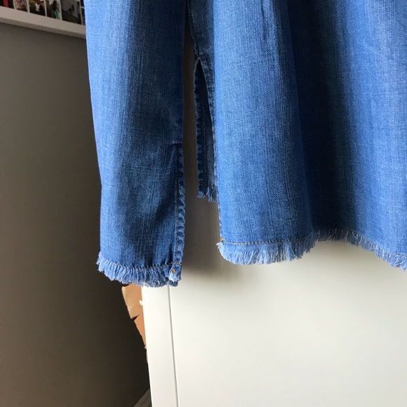 Denim off the shoulder blouse - Picture 5 of 5